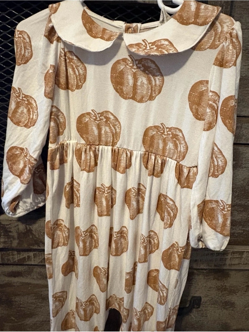 kate quinn Pumpkin Print bamboo jumpsuit w-Peterpan collar-pumpkin patch-2T